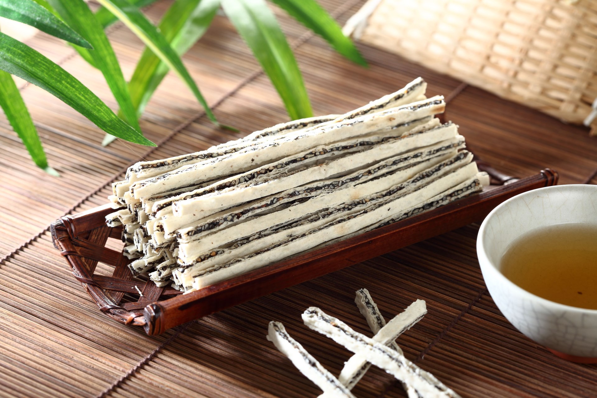 黑芝麻夾心絲
